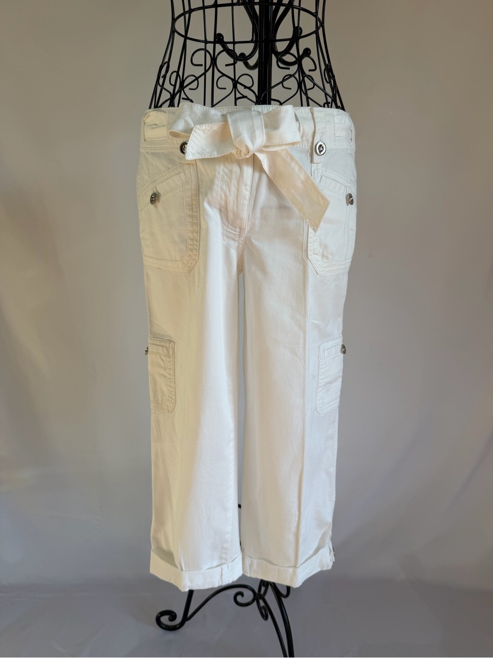 White House Black Market White Cargo Bermuda Pants with Tie Belt